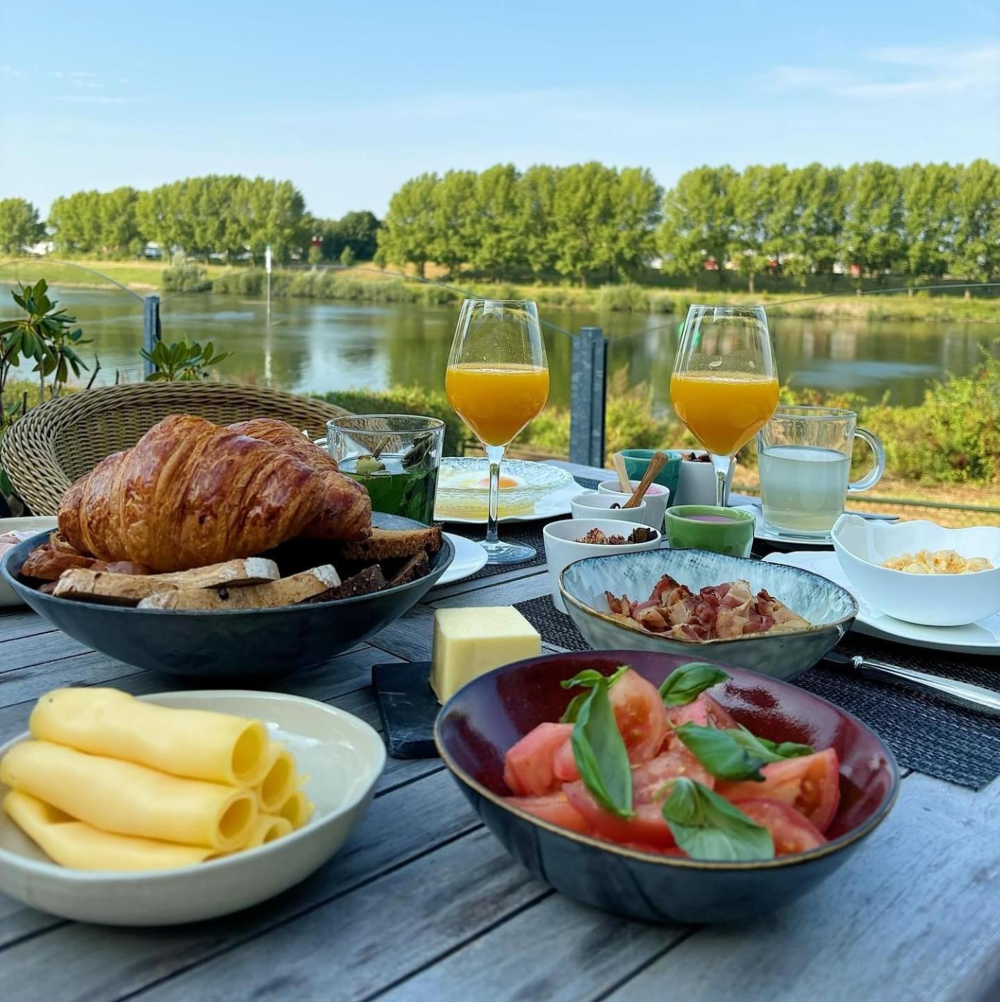 Valuas Hotell Venlo Exteriör bild